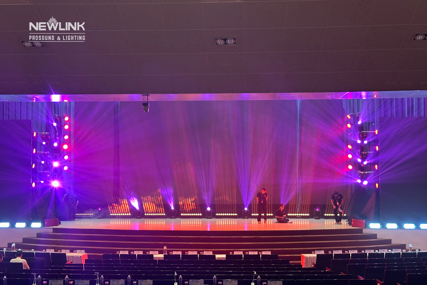 ÂM THANH ÁNH SÁNG CHUẨN QUỐC TẾ – BÍ QUYẾT ĐỂ SỰ KIỆN CHUYÊN NGHIỆP TỪ NEWLINK