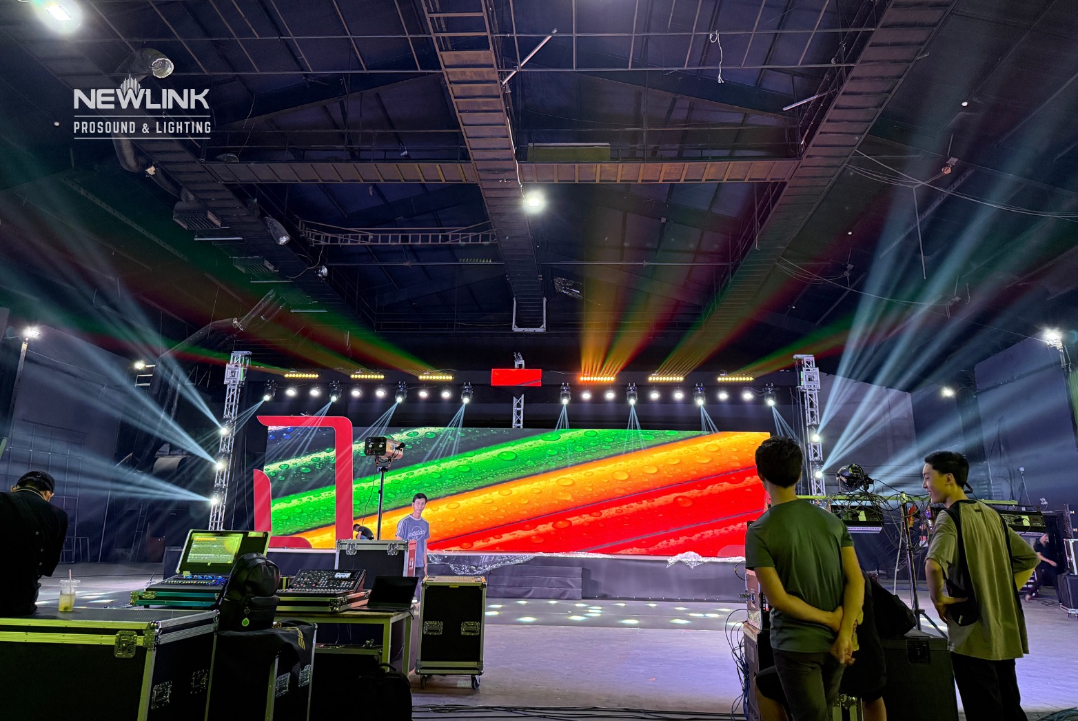 Newlink x PR Việt | Màn hình LED sự kiện – Giải pháp hình ảnh chuyên nghiệp
