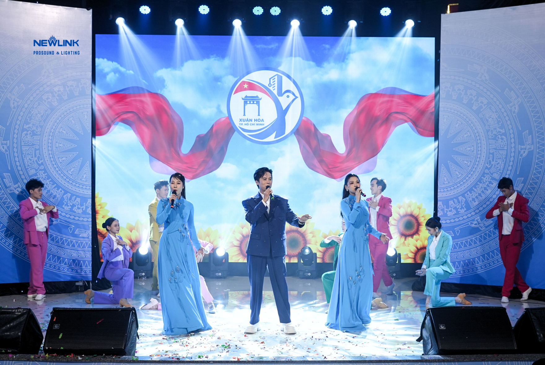 Tổ chức lễ kỷ niệm doanh nghiệp cùng Newlink và đạo diễn Nguyễn Quang Dũng tại phường Xuân Hòa – TP.HCM