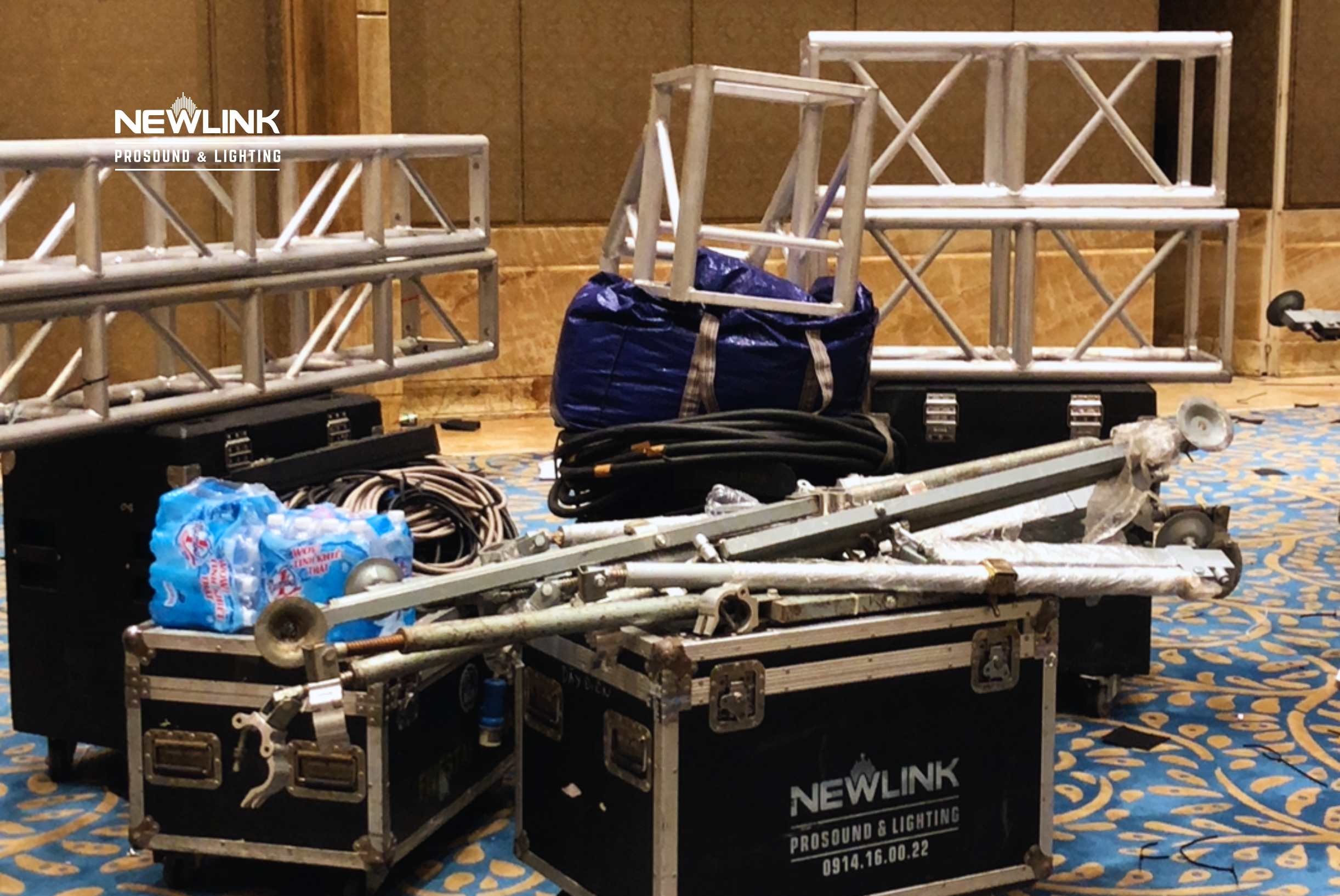 GIẢI PHÁP ÂM THANH ÁNH SÁNG CHUYÊN NGHIỆP TẠI TIMESQUARE