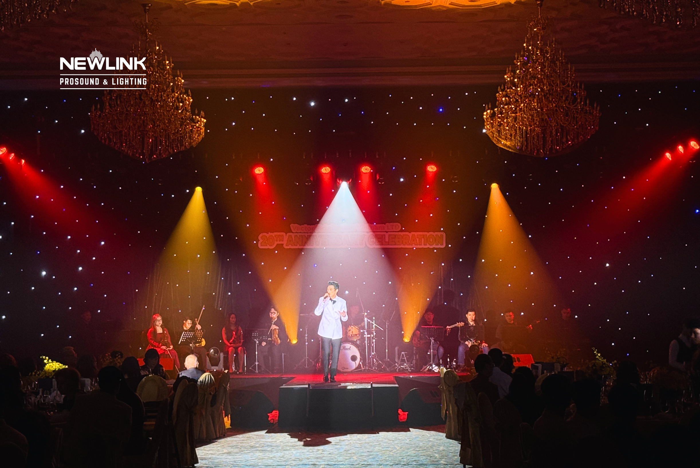 GIẢI PHÁP ÂM THANH ÁNH SÁNG CHUYÊN NGHIỆP TẠI TIMESQUARE