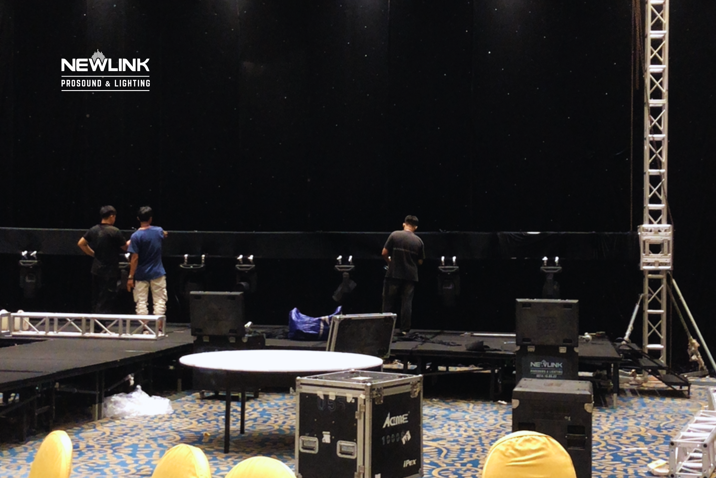 GIẢI PHÁP ÂM THANH ÁNH SÁNG CHUYÊN NGHIỆP TẠI TIMESQUARE