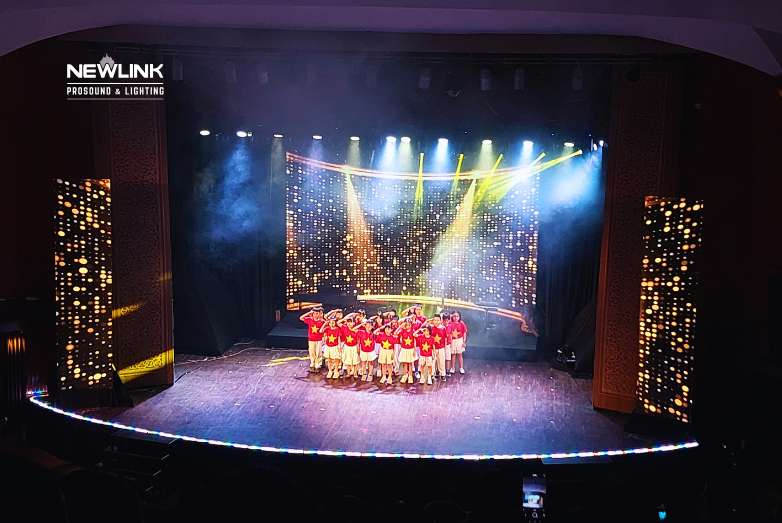 CHO THUÊ MÀN HÌNH LED CHƯƠNG TRÌNH TRƯỜNG QUỐC TẾ TIS