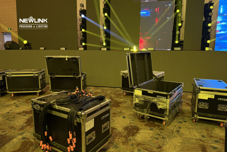 TRIỂN KHAI MÀN HÌNH LED SỰ KIỆN HỘI ĐỒNG HƯƠNG ĐÀ NẴNG TẠI ADORA CENTER