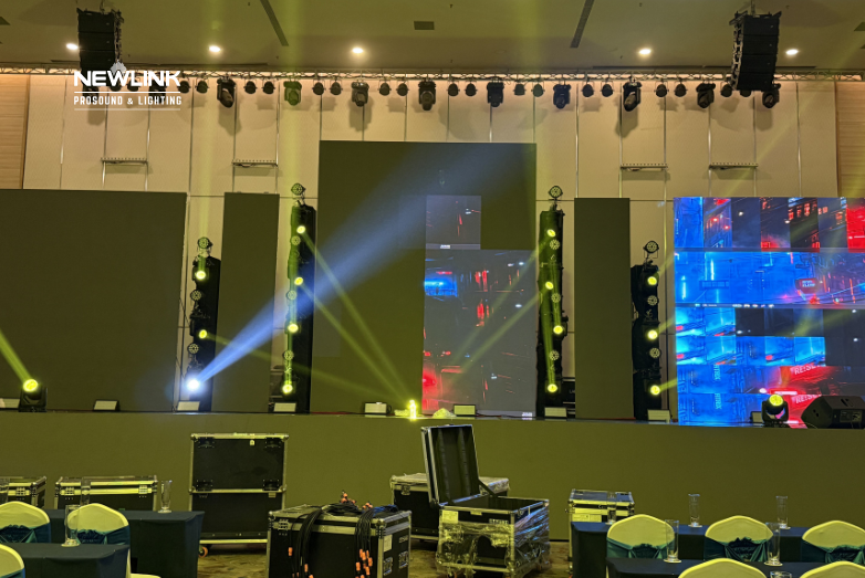 TRIỂN KHAI MÀN HÌNH LED SỰ KIỆN HỘI ĐỒNG HƯƠNG ĐÀ NẴNG TẠI ADORA CENTER