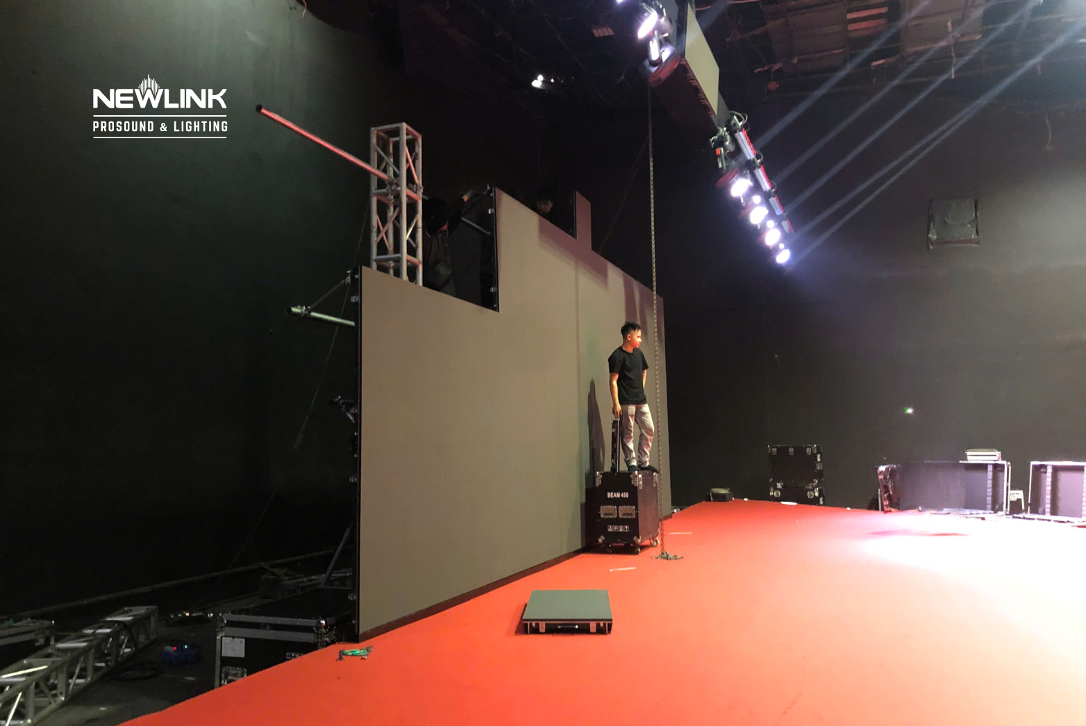 LED livestream là gì? Vì sao nó trở thành tiêu chuẩn cho các buổi phát sóng chuyên nghiệp?